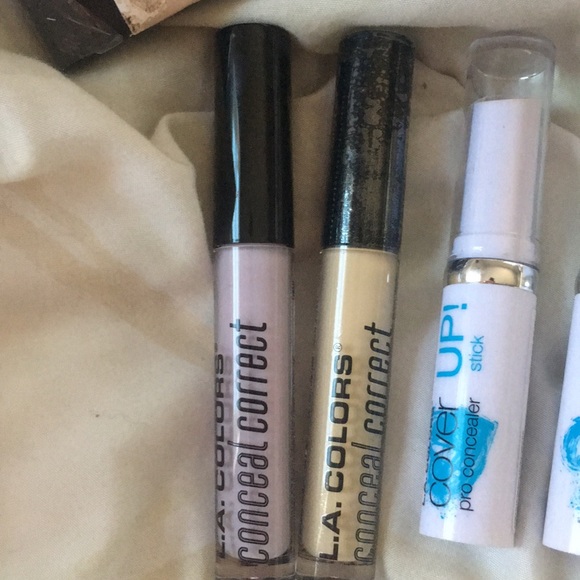 Makeup bundle - Picture 4 of 7